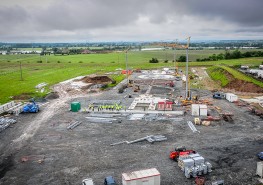 Pose du premier boulon du silo UCAL à Varennes sur Allier - Crédit Photo : Prod 03